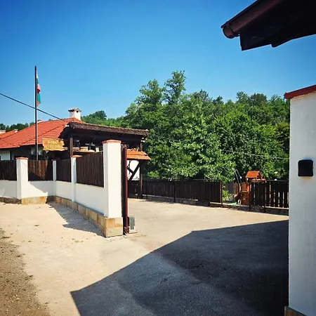 чифлици 빌라